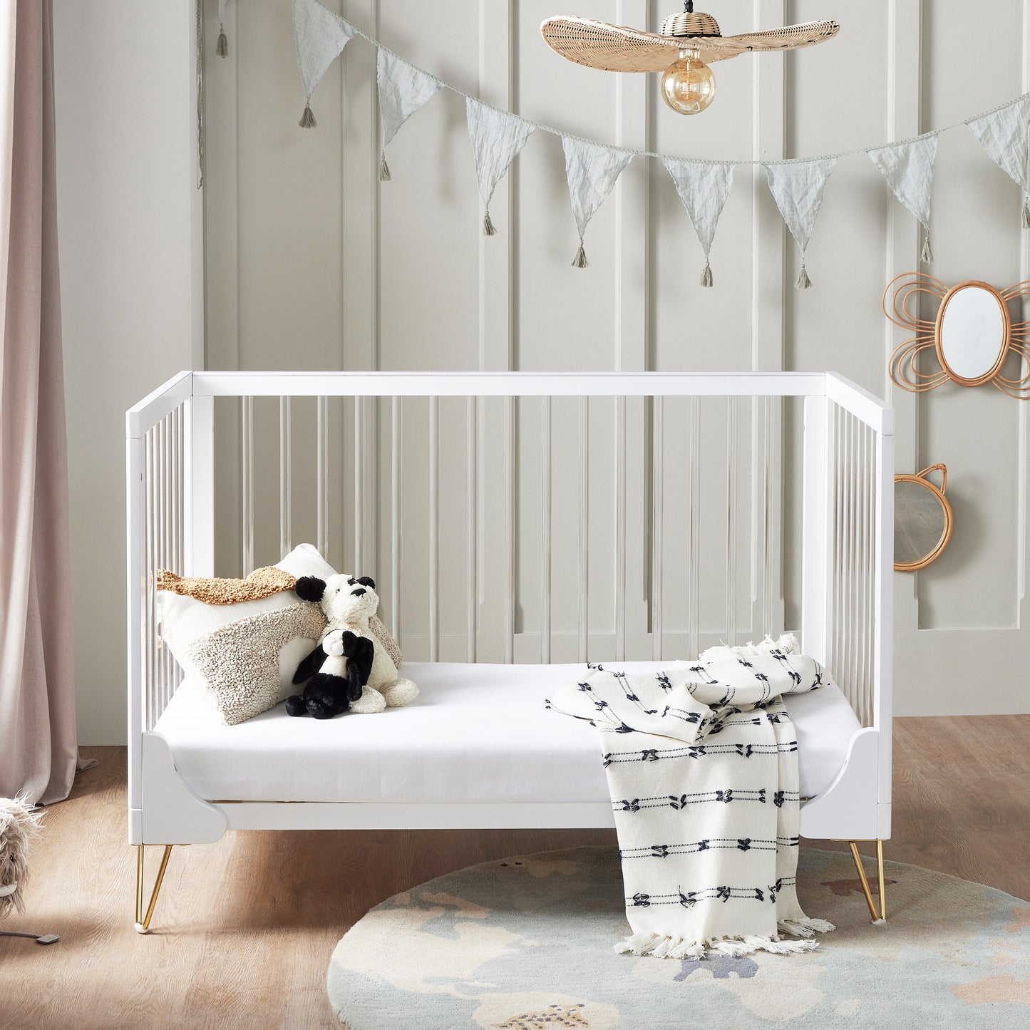 Babymore Kimi Cot Bed - White Acrylic